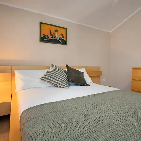Apartment Morozin Krk Town