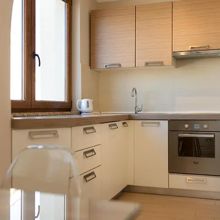 Morozin アパート