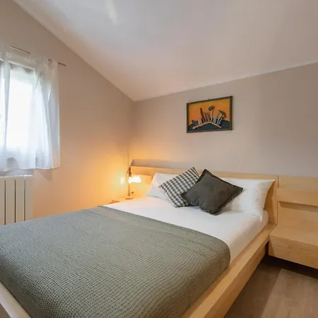 Morozin Apartament Krk Town