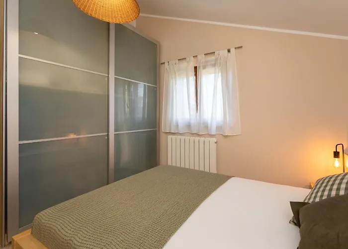 Morozin 아파트 크르크