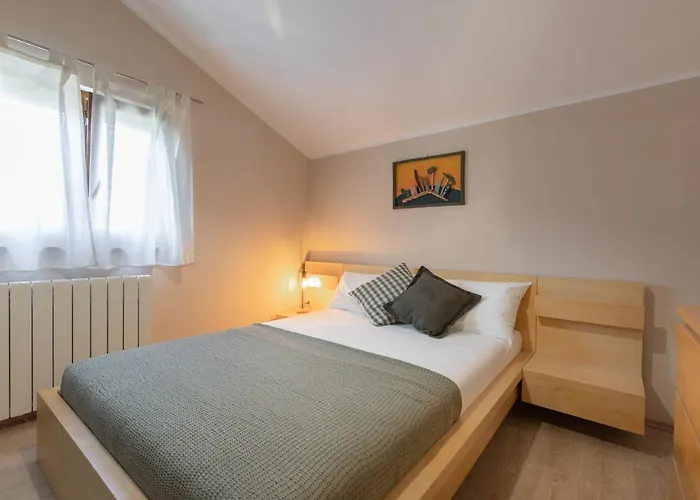 Morozin 아파트 크르크