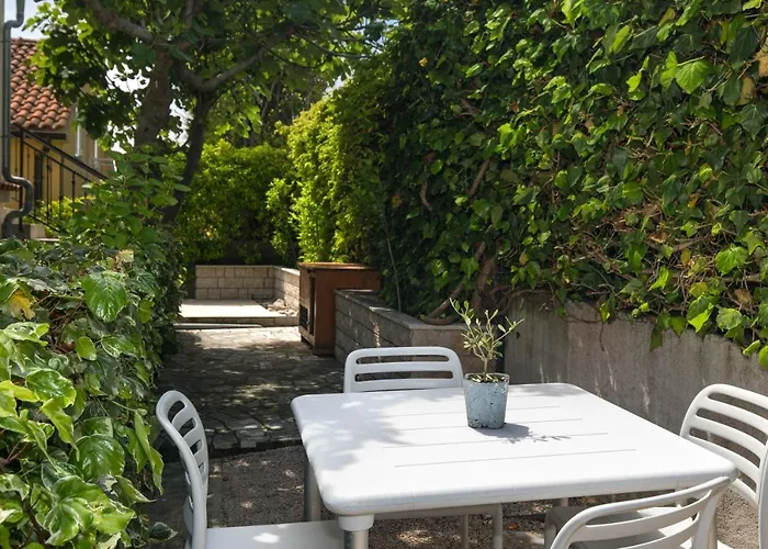 Morozin 아파트 크르크