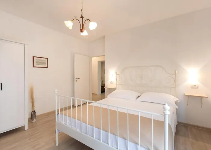 아파트 Morozin 크르크