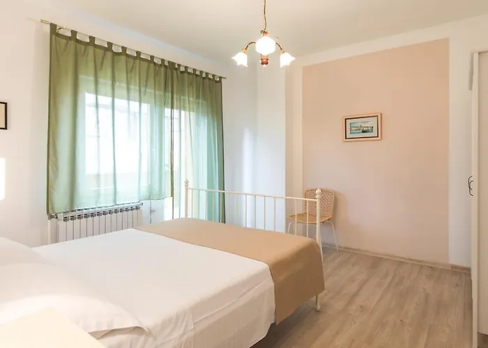 Morozin 아파트 크르크